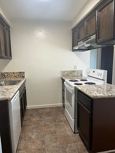 4600 Myrtle Ave Photo 1