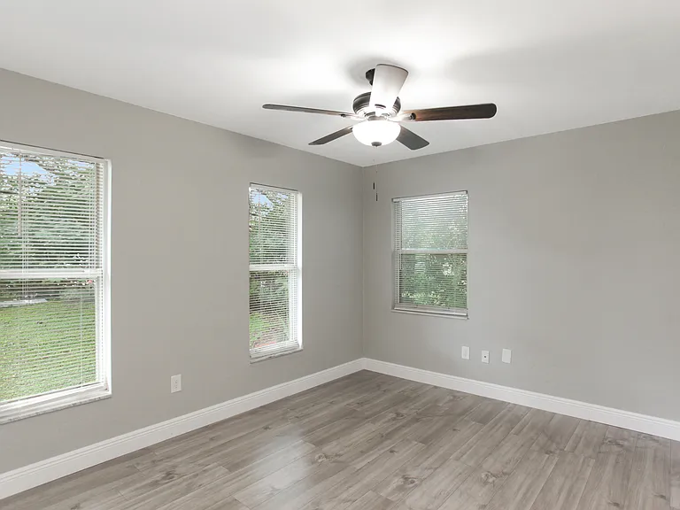 1022 Norwood Dr — Photo 14