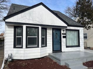 24154 Union St, Dearborn, MI 48124