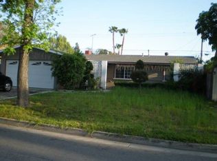 1042 E Galatea St, Azusa, CA 91702