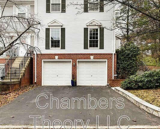 3rd image of 250 Finchingfield Ct