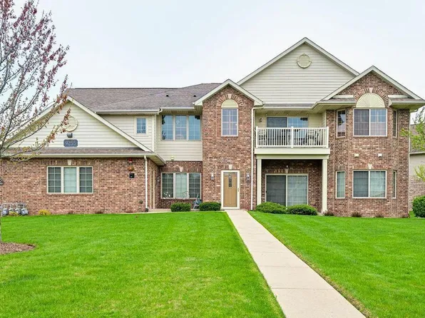9255 66th AVENUE #31, Pleasant Prairie, WI 53158