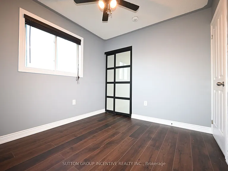 39 Jones Dr #UPPER — Photo 15