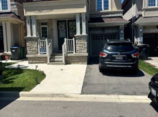 11 Ivor Cres N, Brampton, ON L7A 4L5