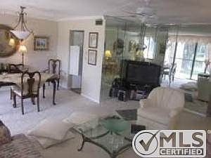 3205 Bridgewood-other-Livingroom-diningr