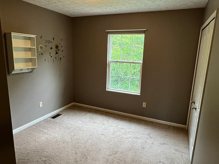 2494 Cedar Creek Ln — Photo 36