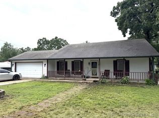 614 E 437th Rd, Spavinaw, OK 74366