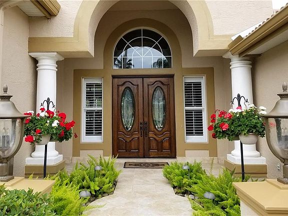 3rd image of 12019 Brewster Dr