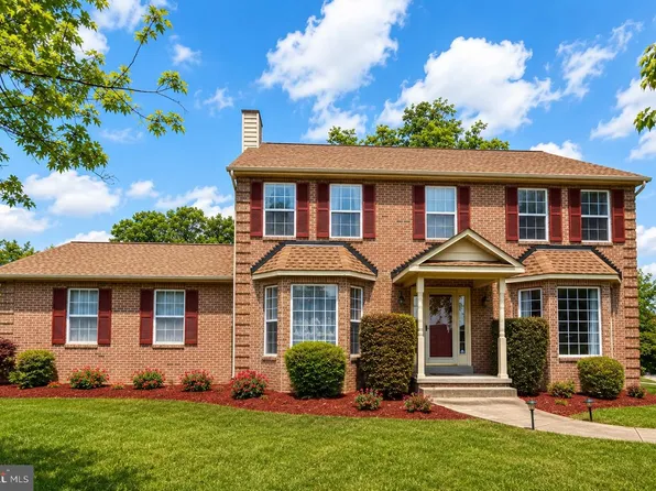 2608 Capital Ct, Waldorf, MD 20603