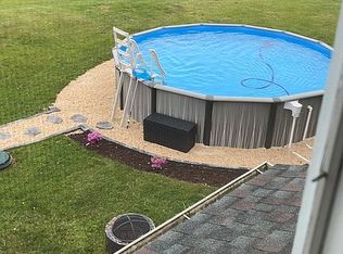 5139 Hickory View Dr, Spring Grove, PA 17362