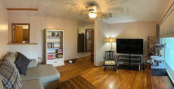 2nd image of 1826 Haskett Ave
