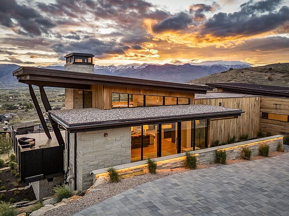 2nd image of 1489 N Gold Mountain Cir Lot 453