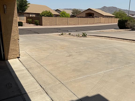 3rd image of 8312 S 47th Ave