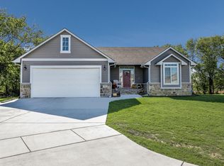 13511 E Laguna Cir, Wichita, KS 67230