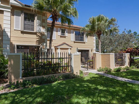 Prestwick Cir Palm Beach-large-004-IMG 3