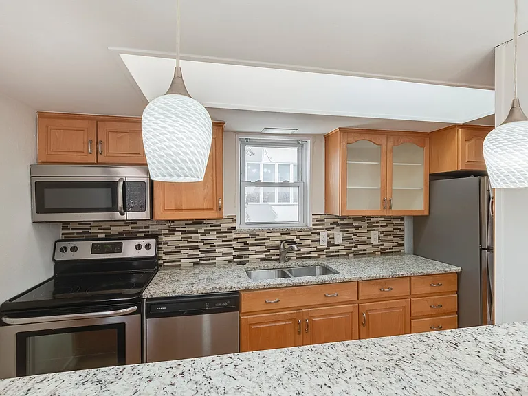 Updated Kitchen with SS Appliances & Granite Countertops