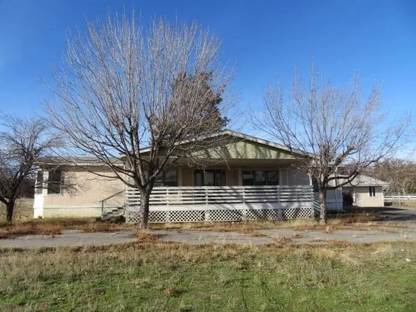 6401 Donna Dr, Yreka, CA 96097