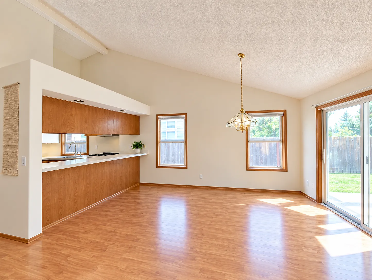 SE Maple St, Hillsboro — Photo 4