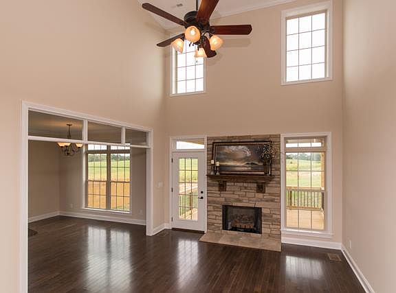 5th image of 297 Farmington Lot 297