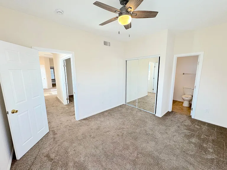 256 Elm Ave — Photo 20