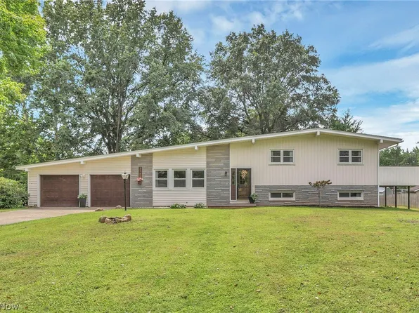 2185 Sunnyhill Dr NE, Lancaster, OH 43130