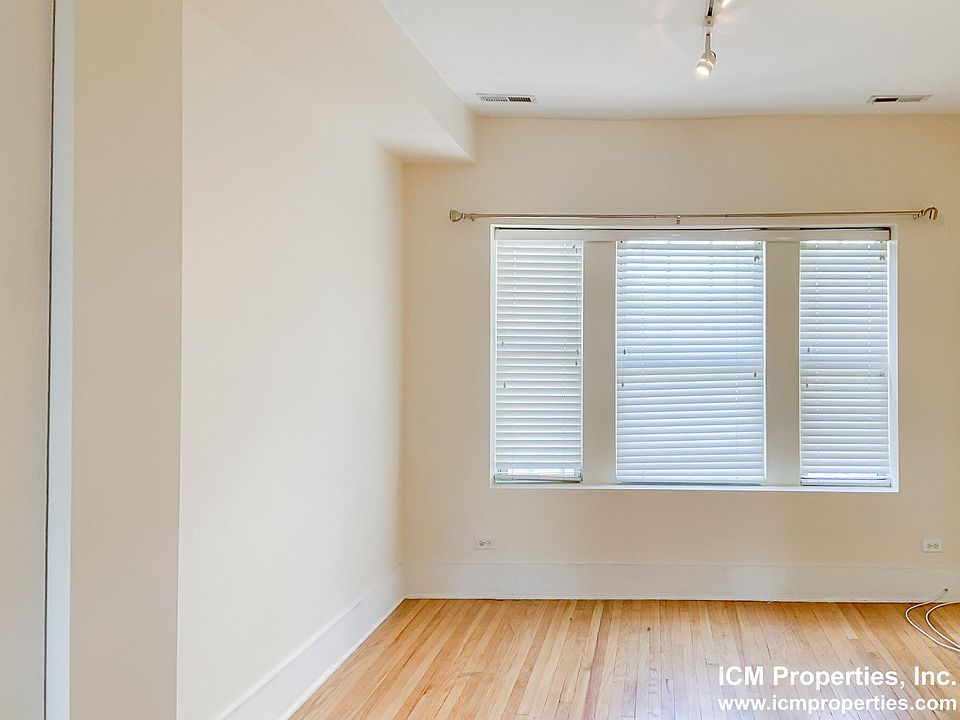 1st image of 3453 N Wolcott Ave #3A