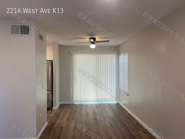 2216 W Avenue K13 — Photo 4