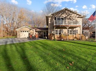 70367 Lakeview Dr, Edwardsburg, MI 49112