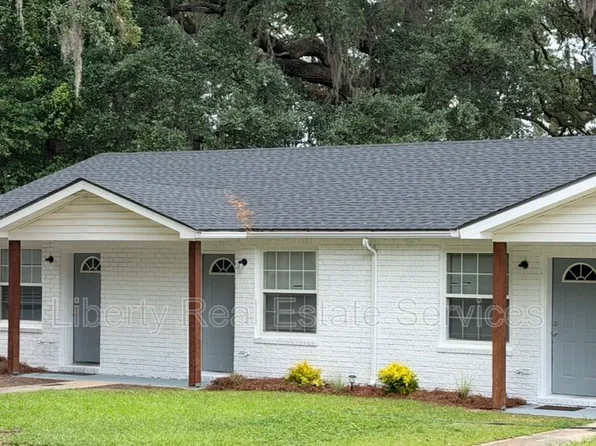 131 Rolland St, Hinesville, GA 31313
