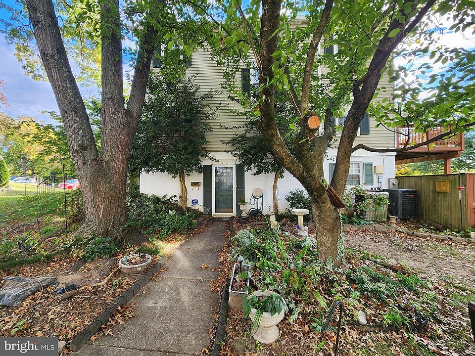 1st image of 1454 Vineyard Ct #111XC