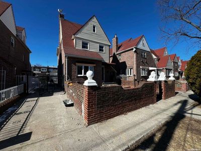 131-70 227th Street, Laurelton, NY, 11413