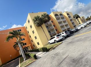 6980 NW 186th St APT 3-126, Hialeah, FL 33015