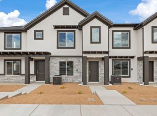 1749 S Devils Garden Ln #2205, Washington, UT 84780