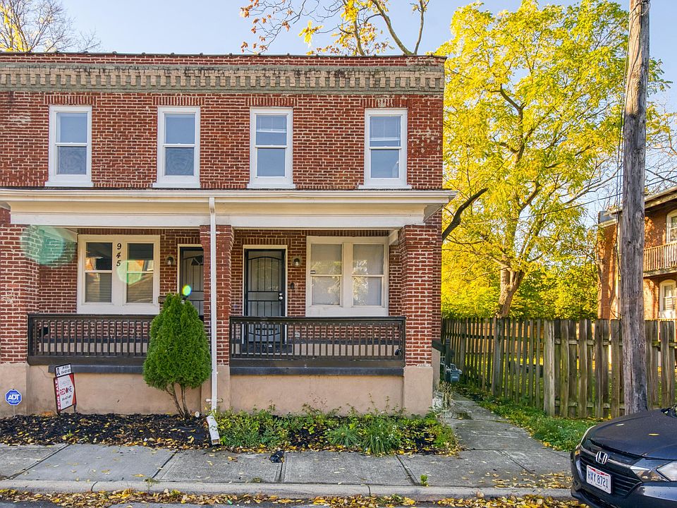 1st image of 943 McAllister Ave
