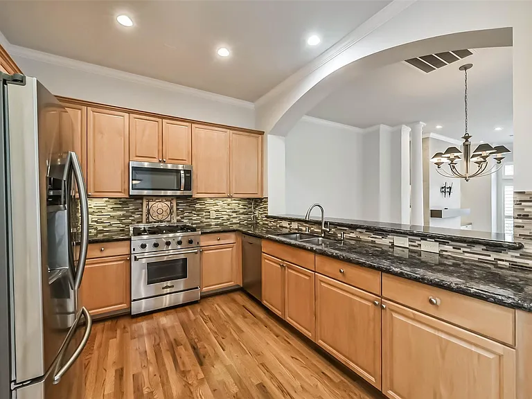 5432 Venice St — Photo 14