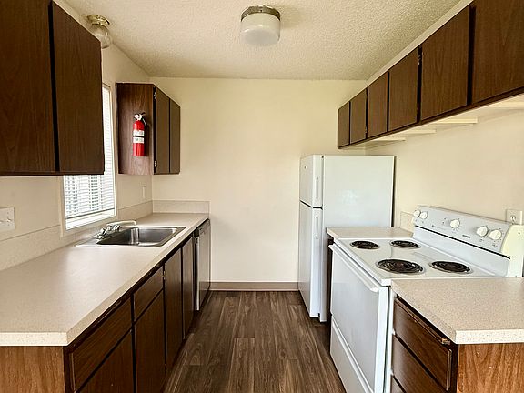 4th image of 4810 Sunnyside Rd SE APT 9