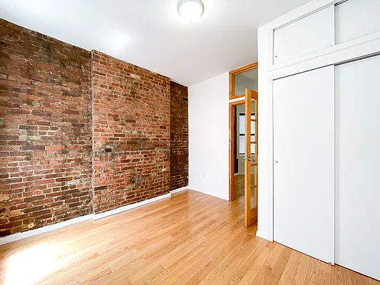 Rented by Compass | media 15