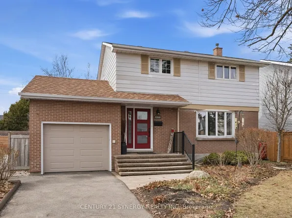 1298 Woodside Dr, Ottawa, ON K2C 2G9
