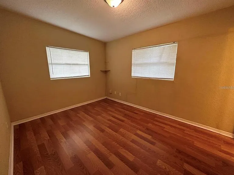 116 Jupiter Cir — Photo 8