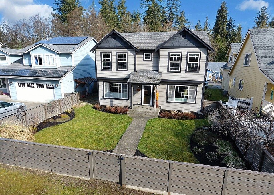 1st image of 1820 21st Ave SE