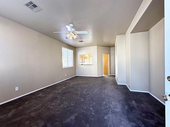 3rd image of 887 Clear Diamond Ave