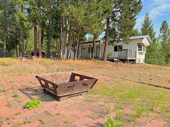 5th image of 1398 Summers Creek Rd