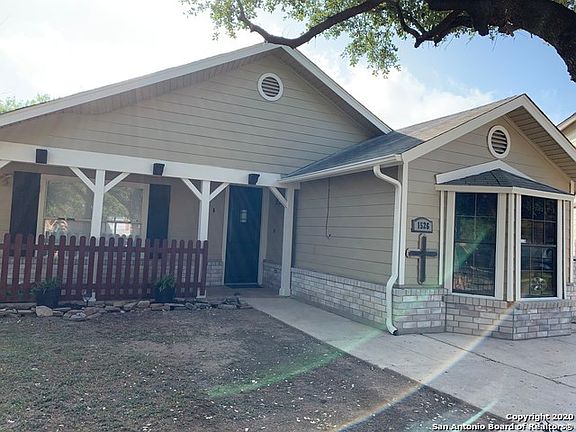 5th image of 1526 Villa Flores