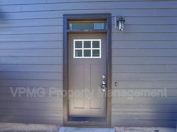 4th image of 2932 NW 16th St #A