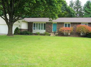 2408 Veltema Dr, Holt, MI 48842
