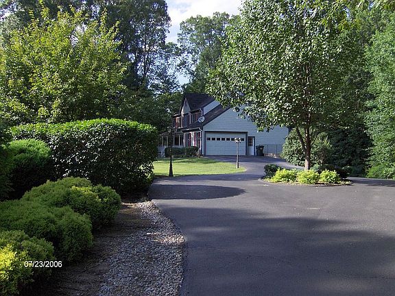 Lighted landscaped driveway