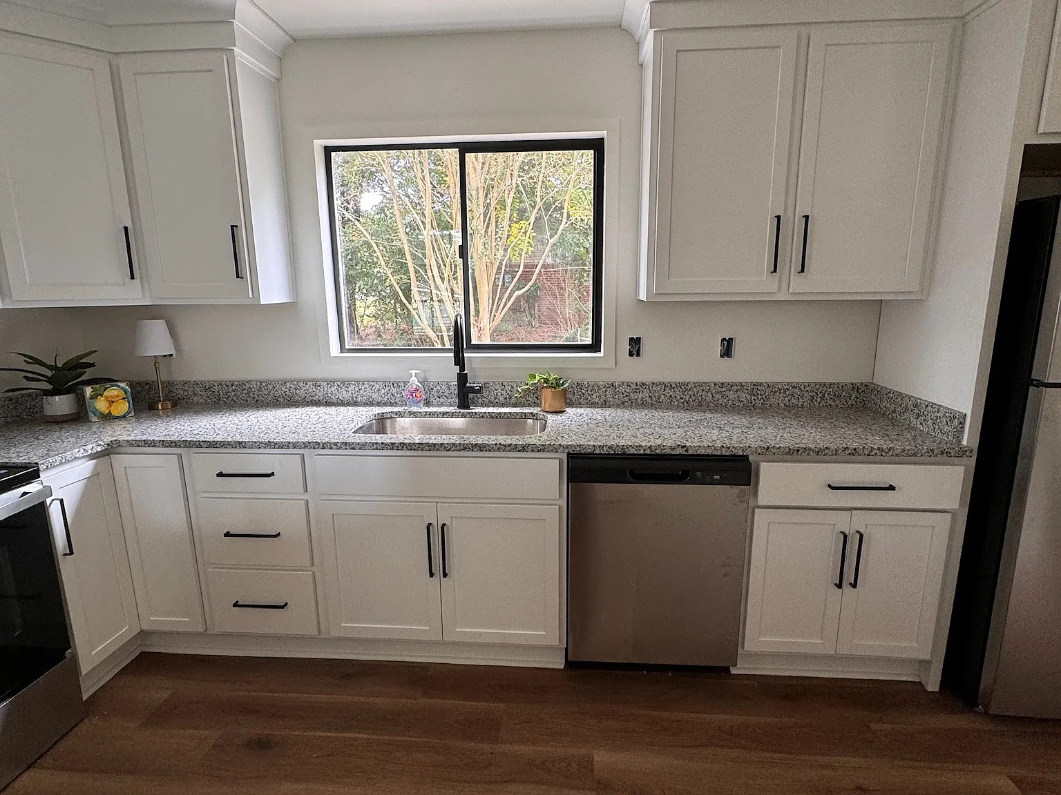1805 Briar Meadow Rd — Photo 1