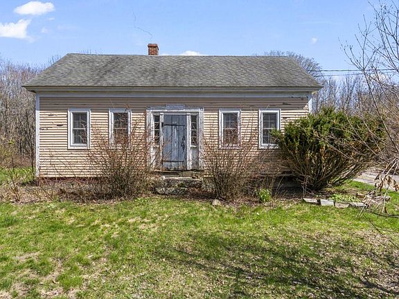 3rd image of 261 Northeast Road