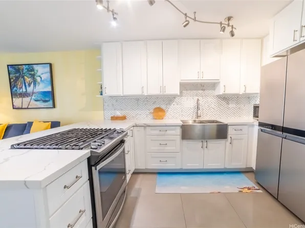 53-549 Kamehameha Hwy APT 103, Kaaawa, HI 96717