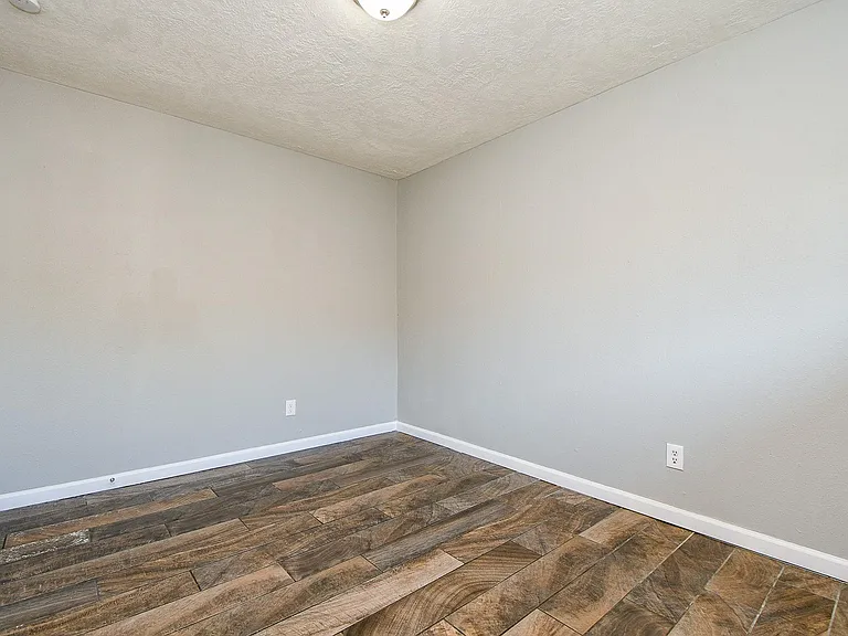7619 W Gulf Bank Rd — Photo 26